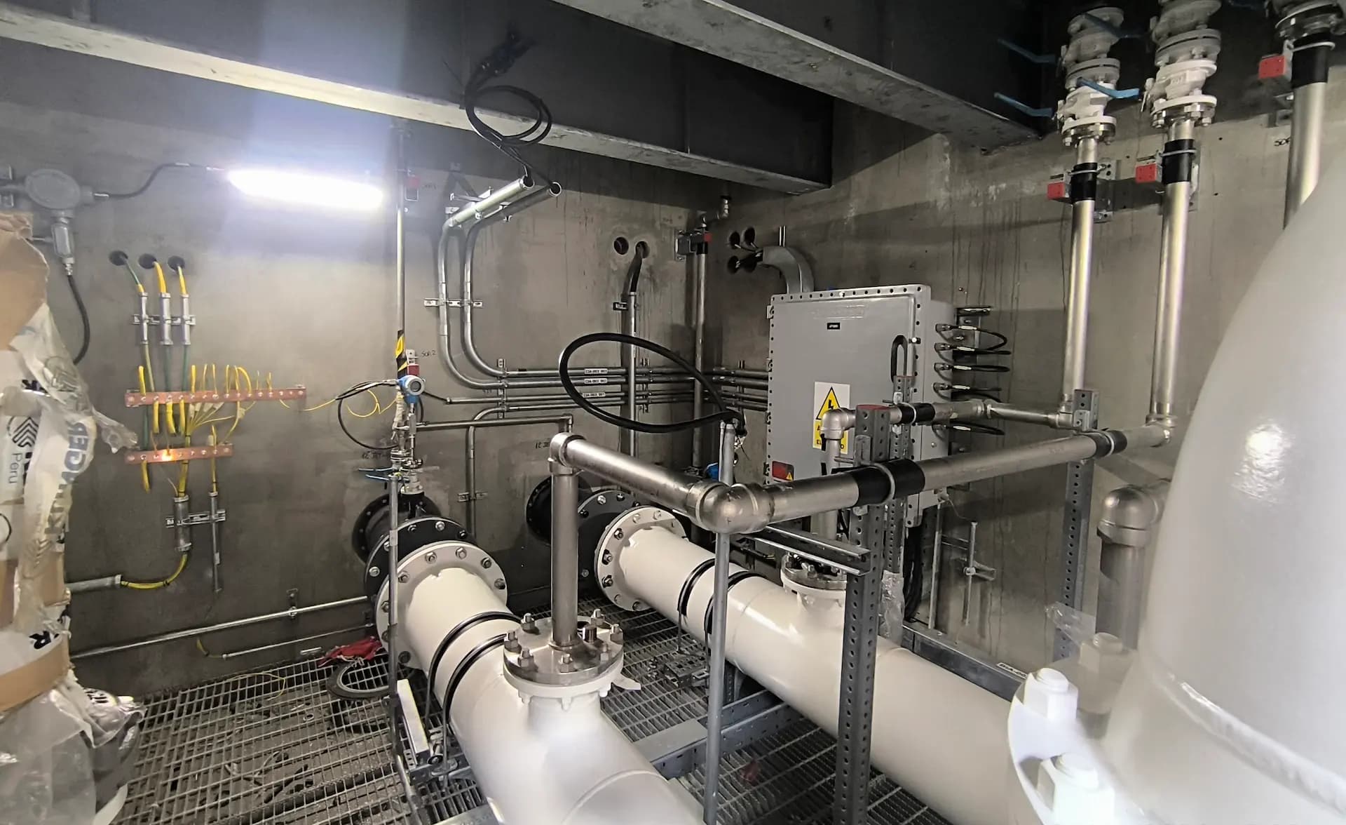 Instrumentación - Cajas de válvulas - Aeropuerto Jorge Chávez